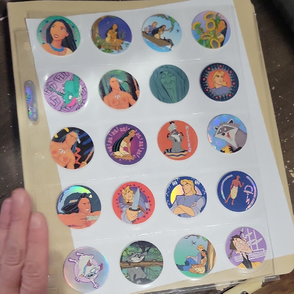 Disney Pocahontas Pog Set